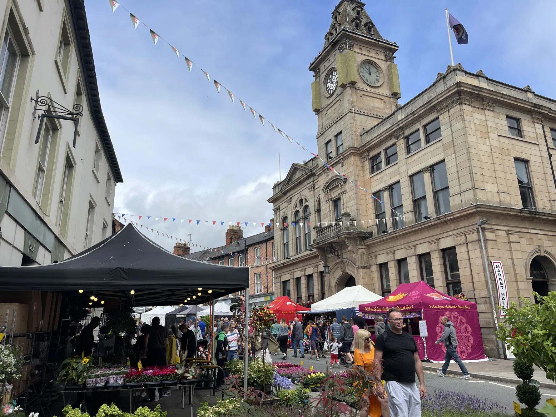 Welshpool International Market
