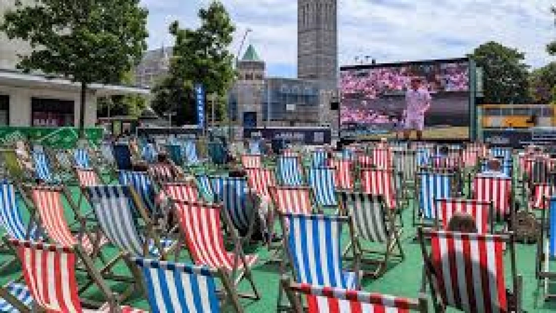 Plymouth Tennis Market